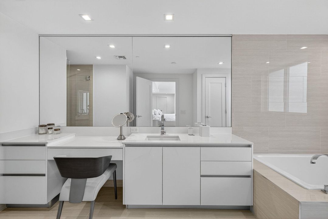 На продажу: $6,499,000 (3 спален, 4 ванн, 3898 Квадратных фут)