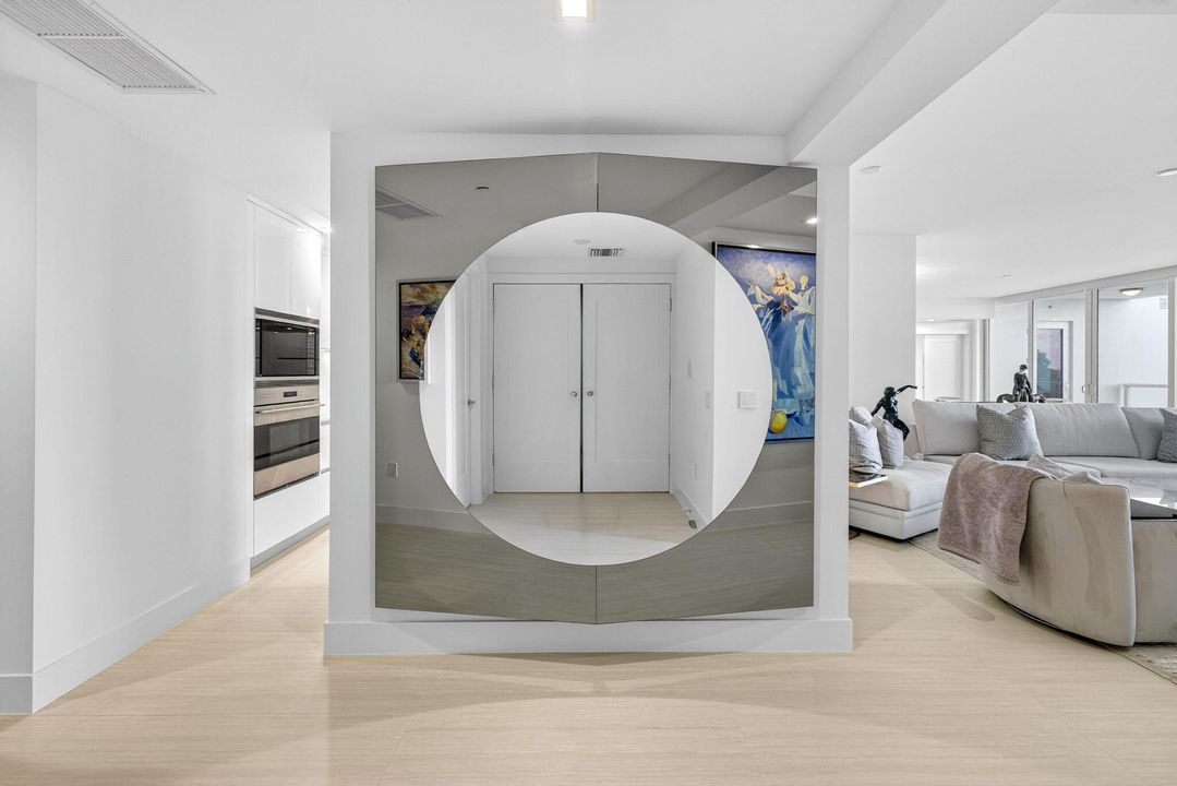 На продажу: $6,499,000 (3 спален, 4 ванн, 3898 Квадратных фут)