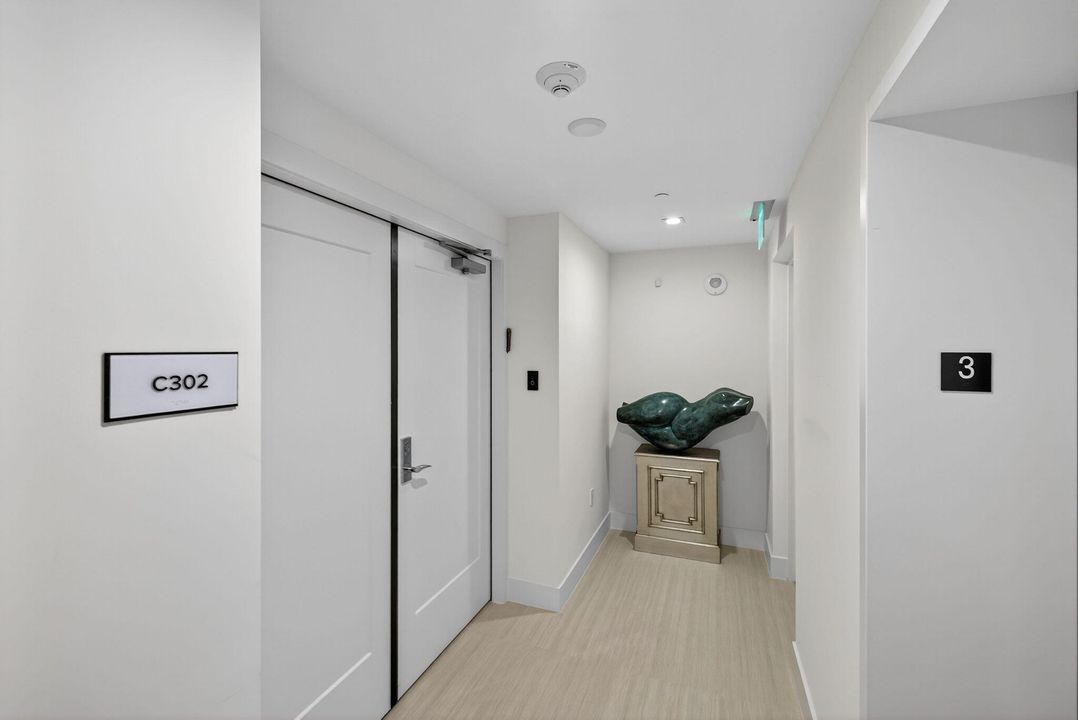 На продажу: $6,499,000 (3 спален, 4 ванн, 3898 Квадратных фут)