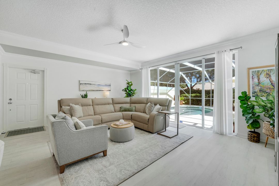 Active With Contract: $540,000 (3 beds, 2 baths, 1570 Square Feet)