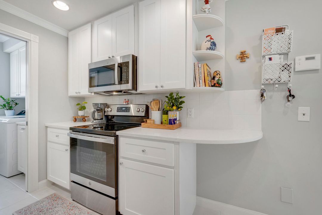 Active With Contract: $540,000 (3 beds, 2 baths, 1570 Square Feet)