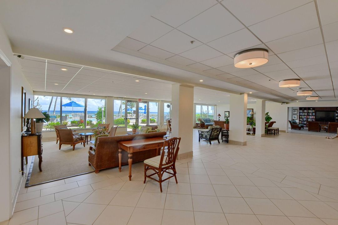 For Sale: $674,900 (2 beds, 2 baths, 988 Square Feet)