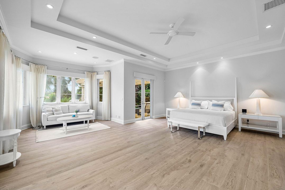 For Rent: $28,500 (3 beds, 4 baths, 4601 Square Feet)