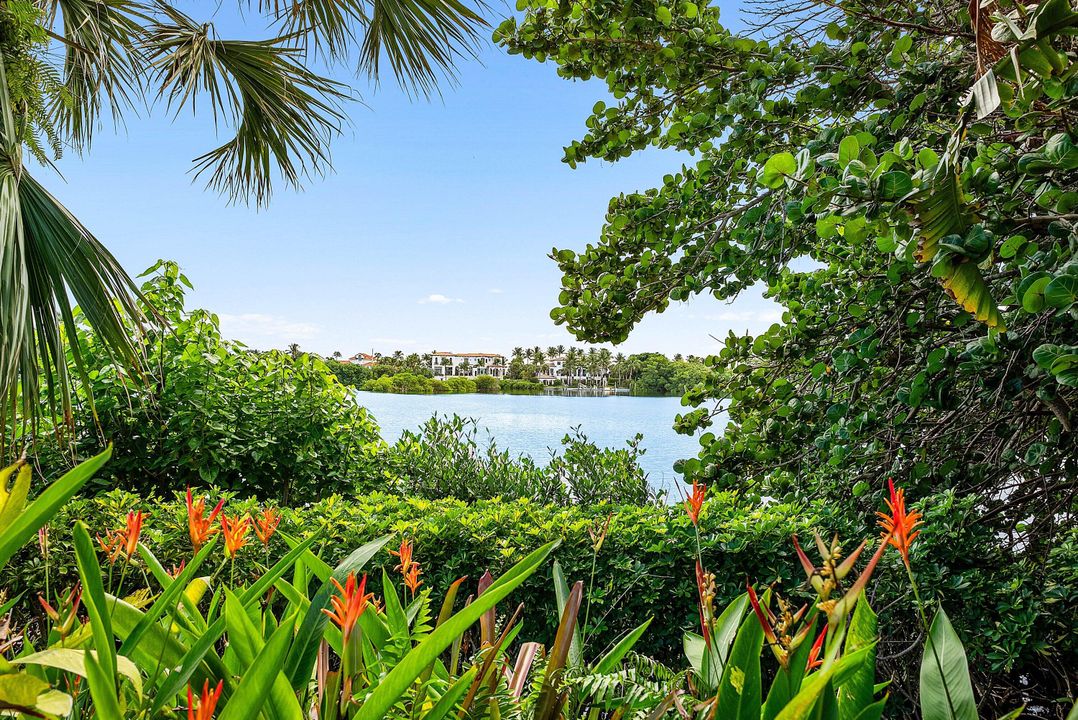 For Rent: $28,500 (3 beds, 4 baths, 4601 Square Feet)