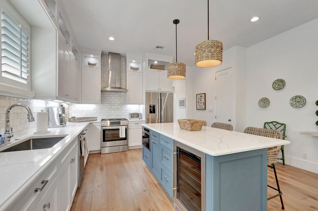 For Sale: $1,950,000 (4 beds, 3 baths, 2112 Square Feet)