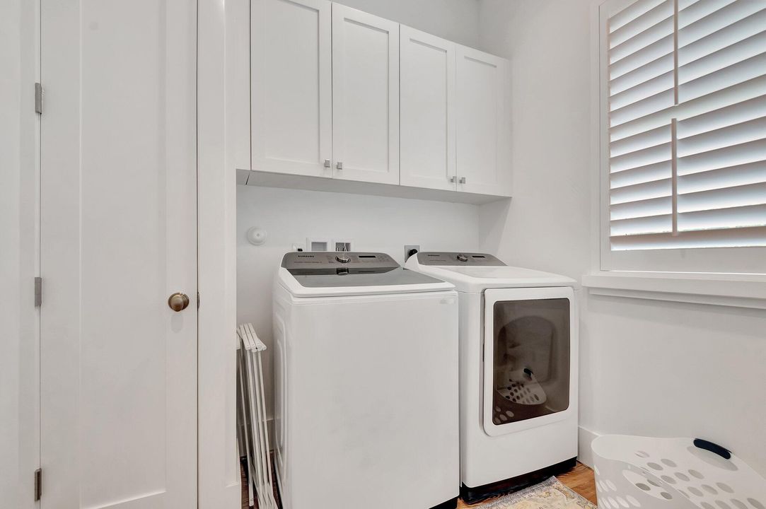 For Sale: $1,950,000 (4 beds, 3 baths, 2112 Square Feet)