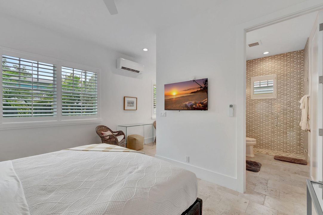 For Sale: $1,950,000 (4 beds, 3 baths, 2112 Square Feet)