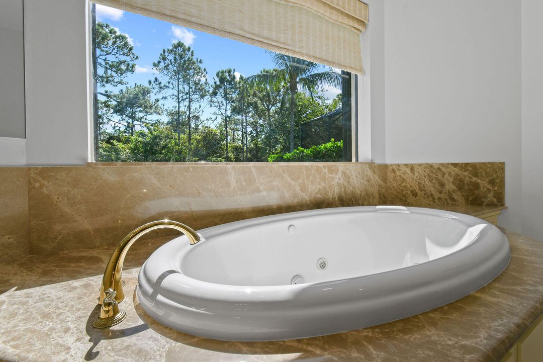 На продажу: $1,300,000 (4 спален, 4 ванн, 2478 Квадратных фут)