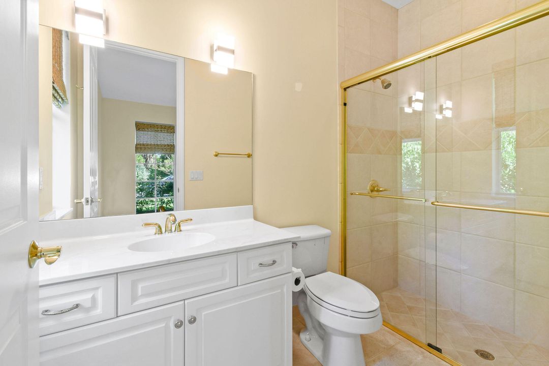 На продажу: $1,300,000 (4 спален, 4 ванн, 2478 Квадратных фут)