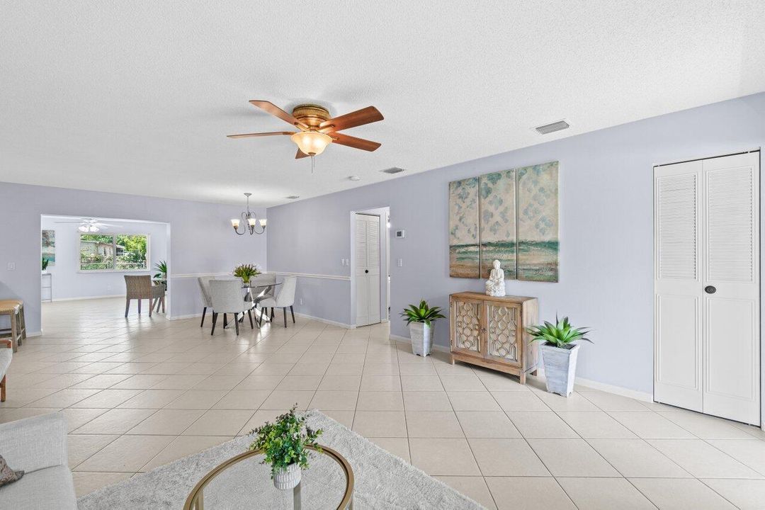 For Sale: $535,000 (3 beds, 2 baths, 1754 Square Feet)