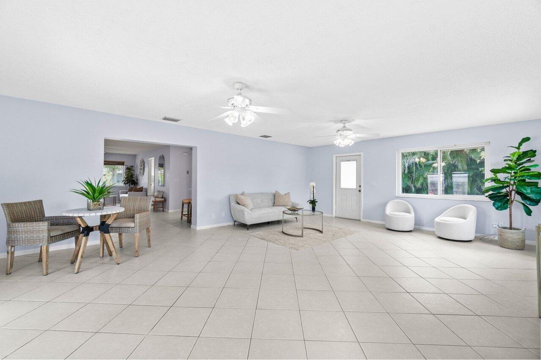 For Sale: $535,000 (3 beds, 2 baths, 1754 Square Feet)