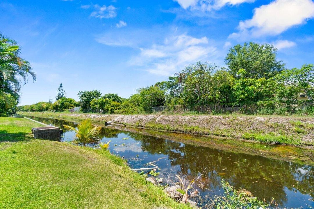 For Sale: $535,000 (3 beds, 2 baths, 1754 Square Feet)