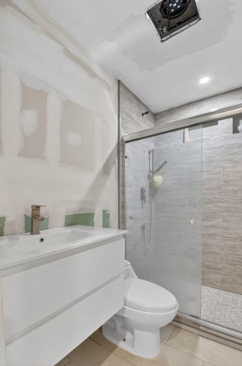 For Sale: $485,000 (3 beds, 1 baths, 1641 Square Feet)