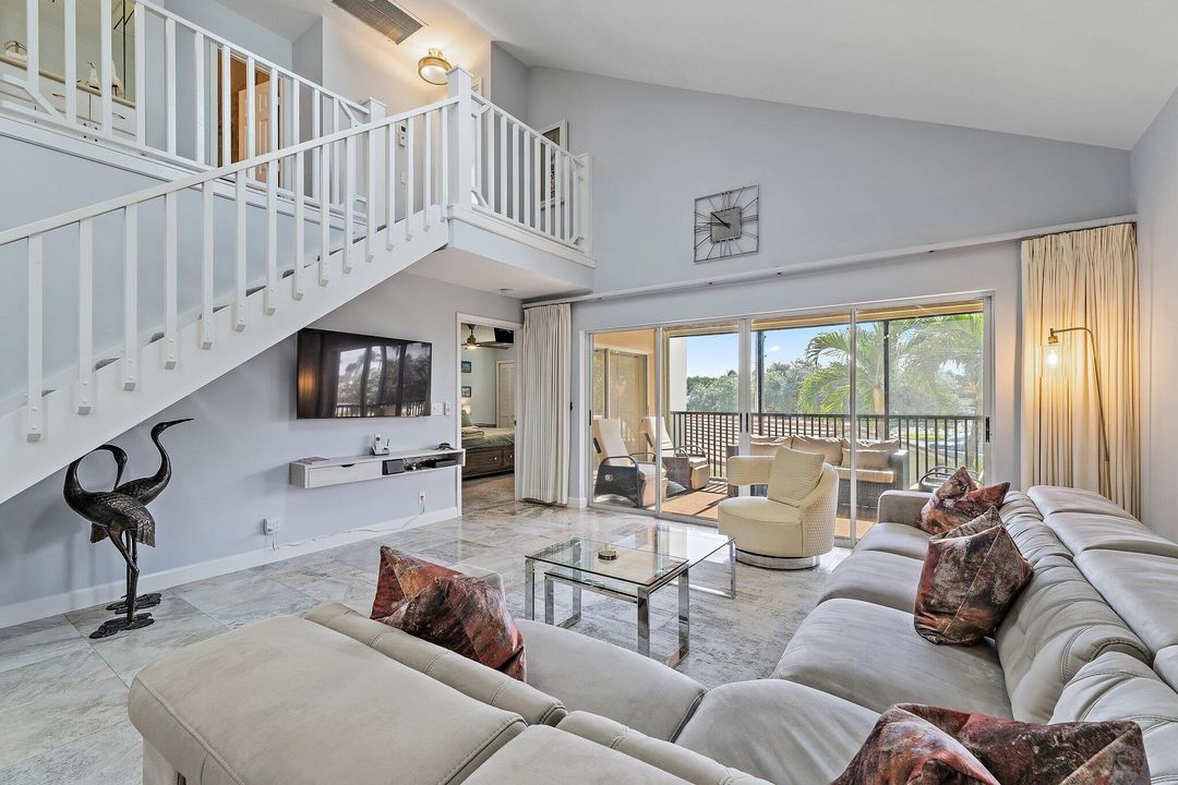 For Sale: $1,299,000 (4 beds, 3 baths, 2200 Square Feet)