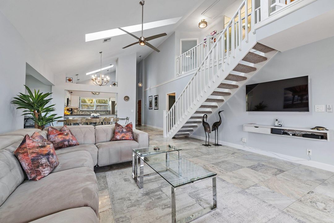 For Sale: $1,299,000 (4 beds, 3 baths, 2200 Square Feet)