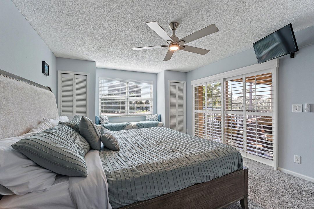 For Sale: $1,299,000 (4 beds, 3 baths, 2200 Square Feet)