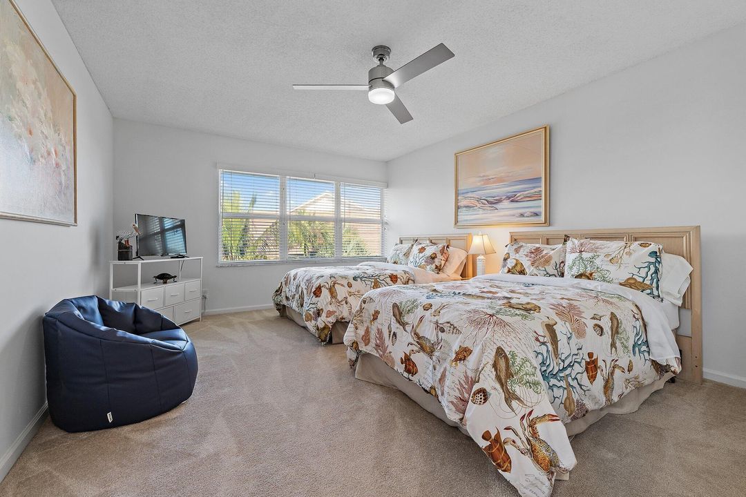 For Sale: $1,299,000 (4 beds, 3 baths, 2200 Square Feet)