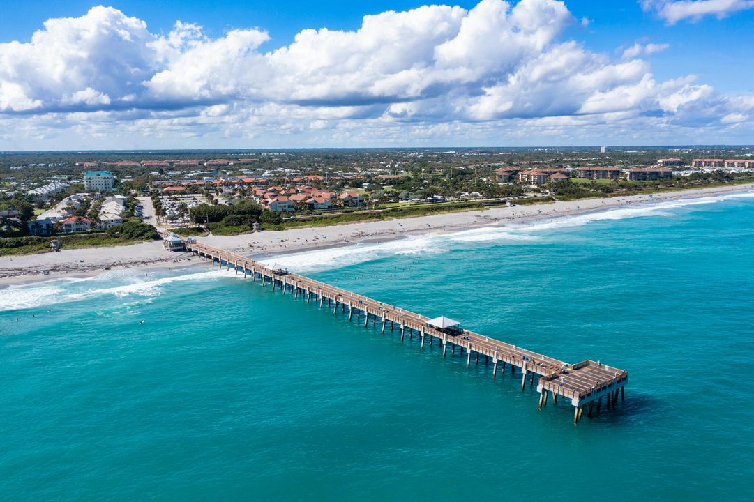 For Sale: $1,299,000 (4 beds, 3 baths, 2200 Square Feet)