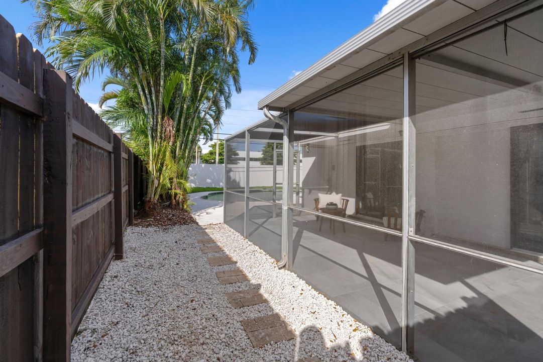 合同活跃: $775,000 (3 贝兹, 2 浴室, 1468 平方英尺)