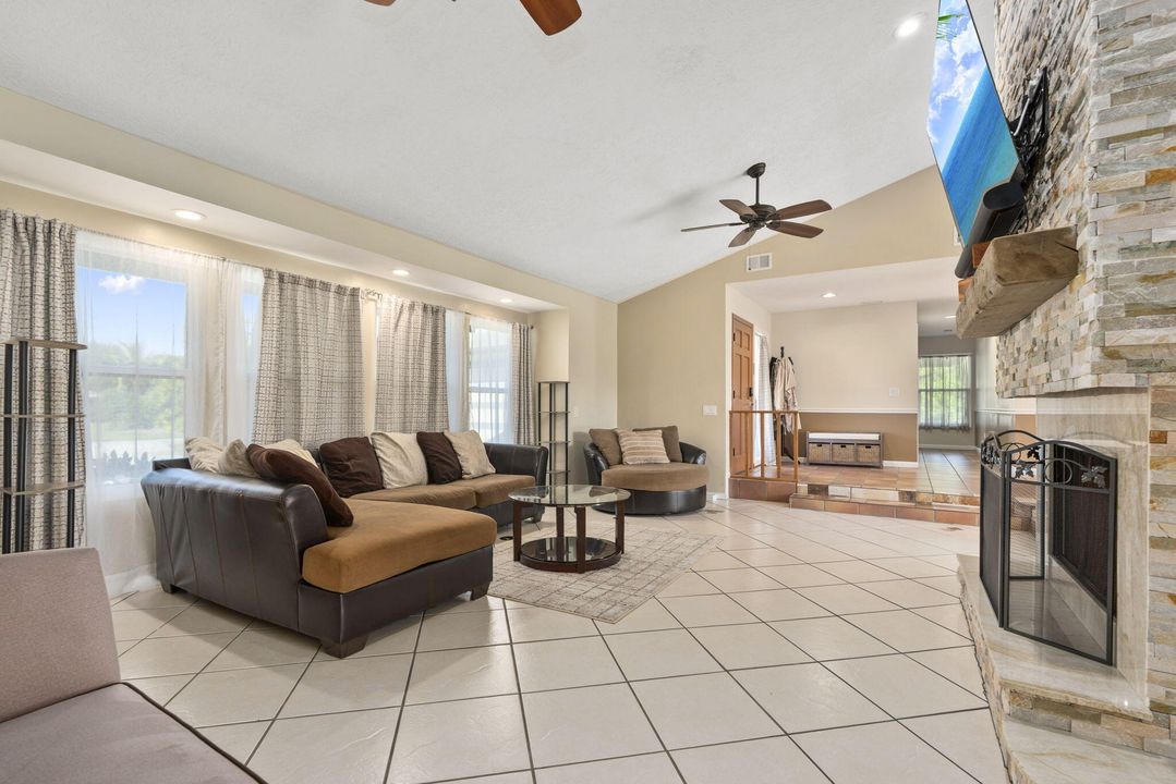 待售: $950,000 (4 贝兹, 3 浴室, 2999 平方英尺)