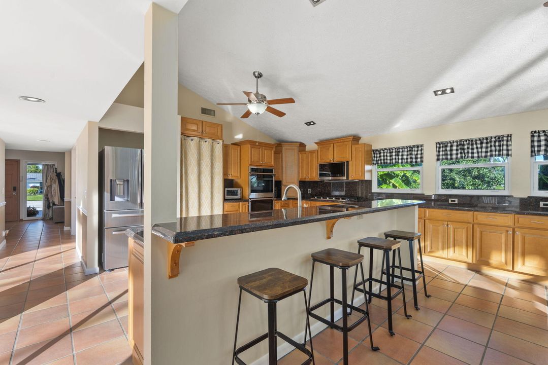 待售: $950,000 (4 贝兹, 3 浴室, 2999 平方英尺)