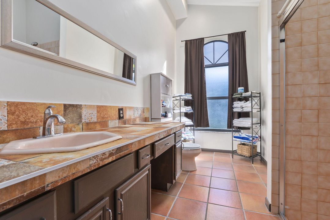 待售: $950,000 (4 贝兹, 3 浴室, 2999 平方英尺)