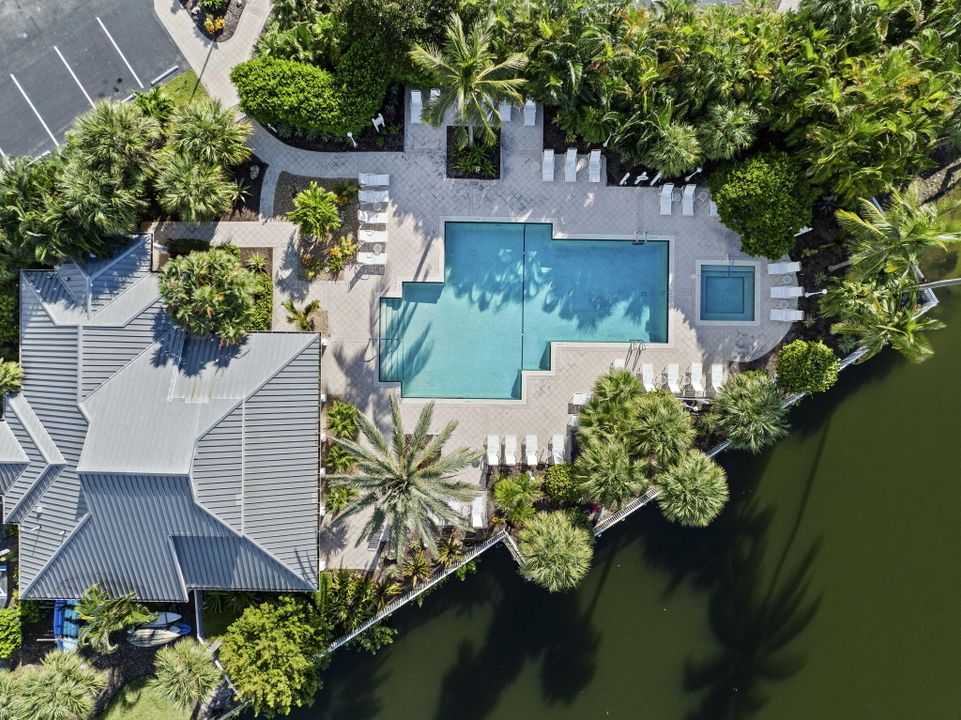 For Sale: $629,900 (2 beds, 2 baths, 1204 Square Feet)