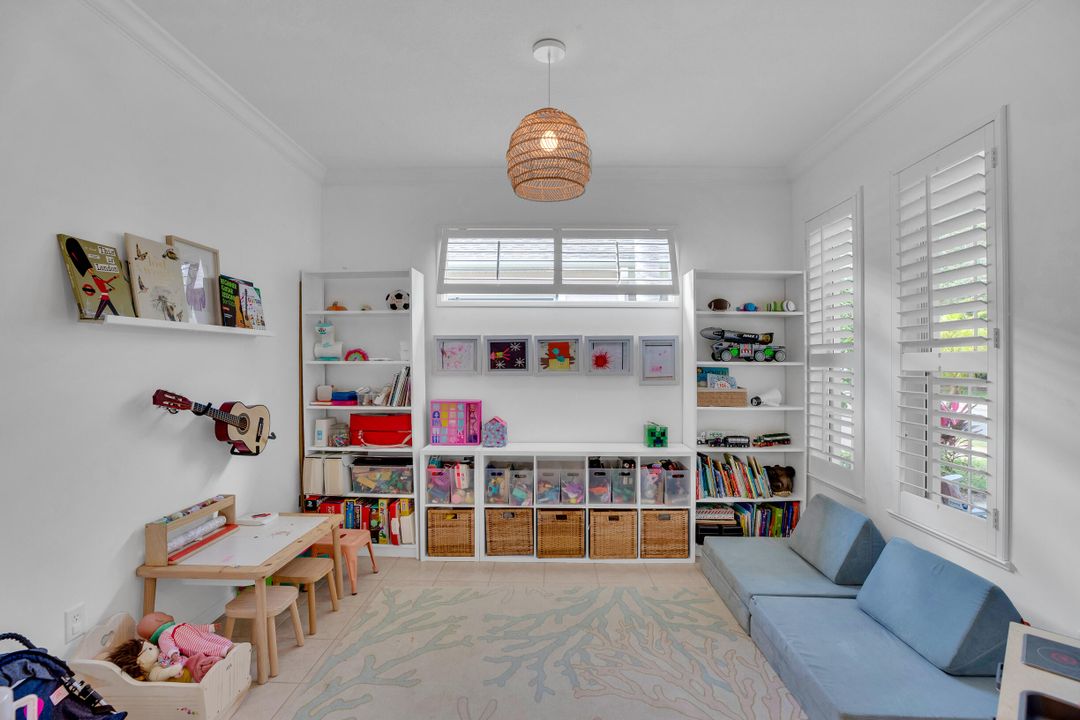 待售: $419,000 (3 贝兹, 3 浴室, 1916 平方英尺)