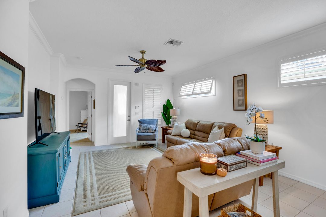 待售: $419,000 (3 贝兹, 3 浴室, 1916 平方英尺)