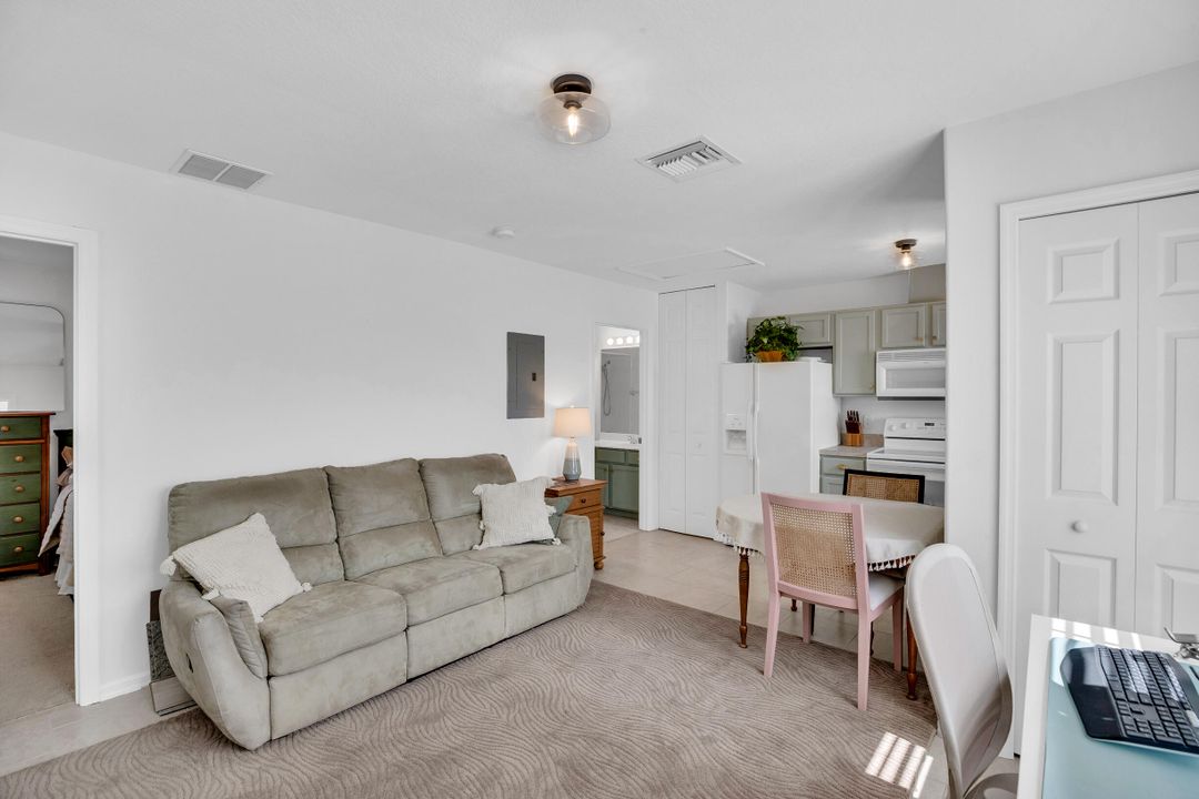 待售: $419,000 (3 贝兹, 3 浴室, 1916 平方英尺)