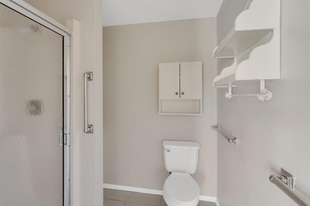 待售: $125,000 (2 贝兹, 2 浴室, 1000 平方英尺)