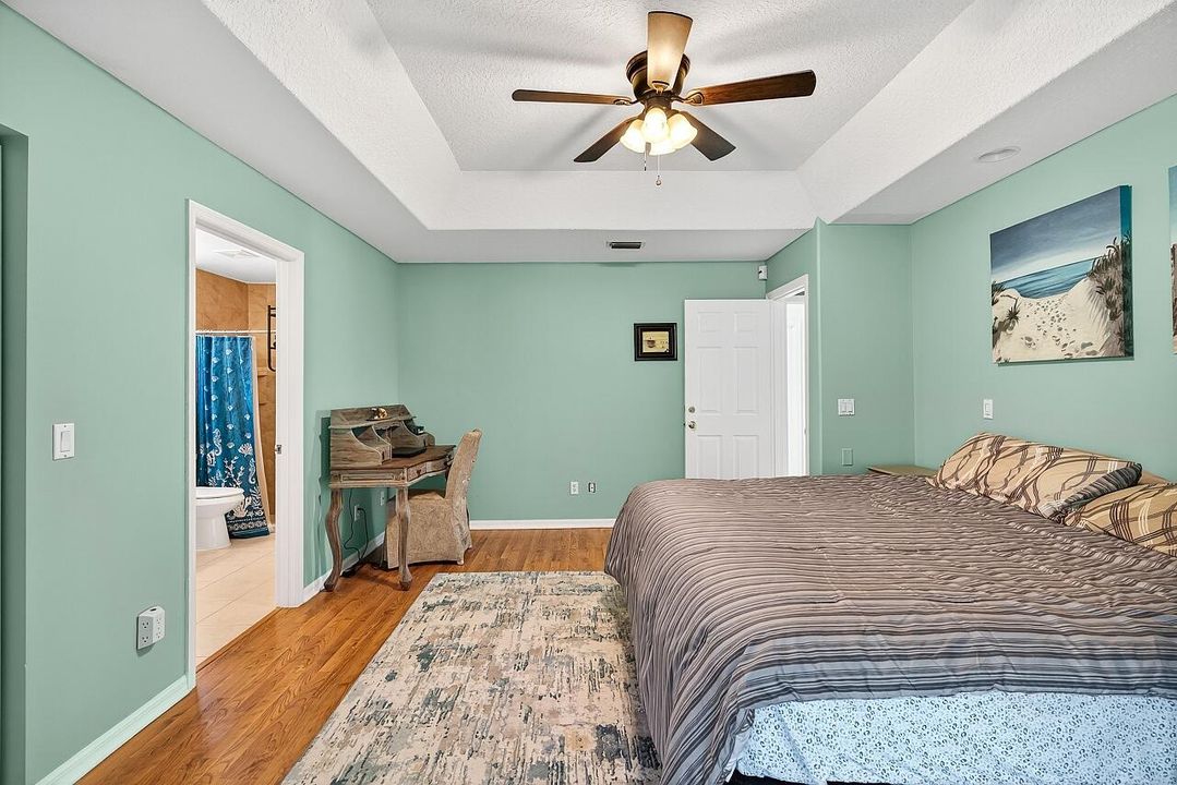 Под контрактом: $339,000 (3 спален, 2 ванн, 1440 Квадратных фут)