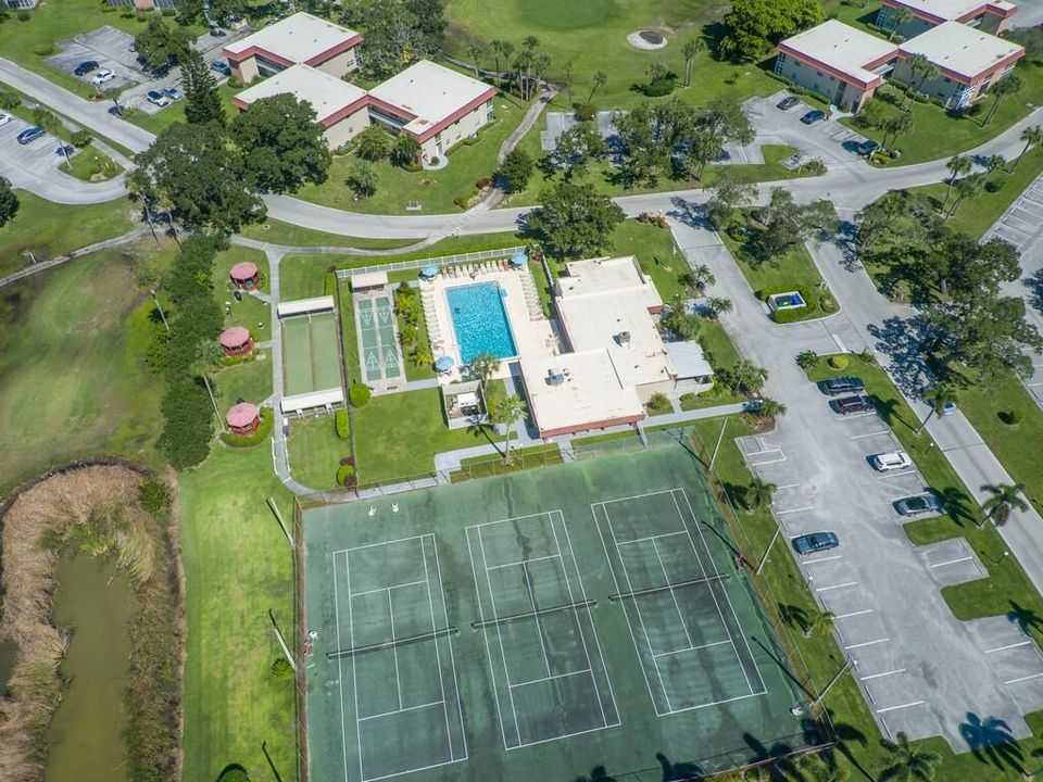 待售: $125,000 (2 贝兹, 2 浴室, 1000 平方英尺)