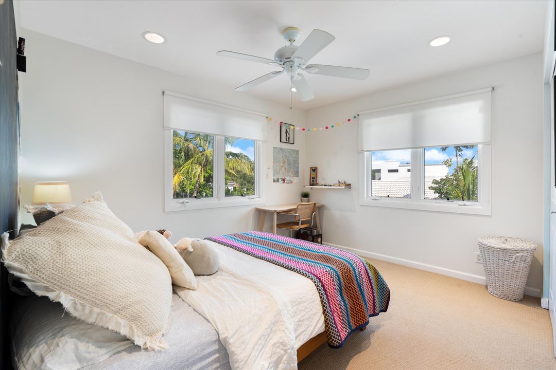 For Sale: $2,287,000 (6 beds, 5 baths, 3740 Square Feet)