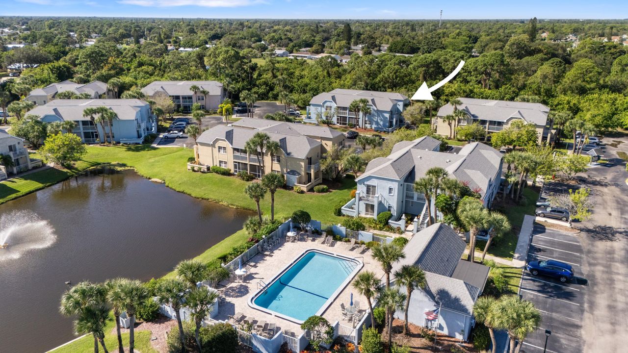 待售: $240,000 (2 贝兹, 2 浴室, 874 平方英尺)