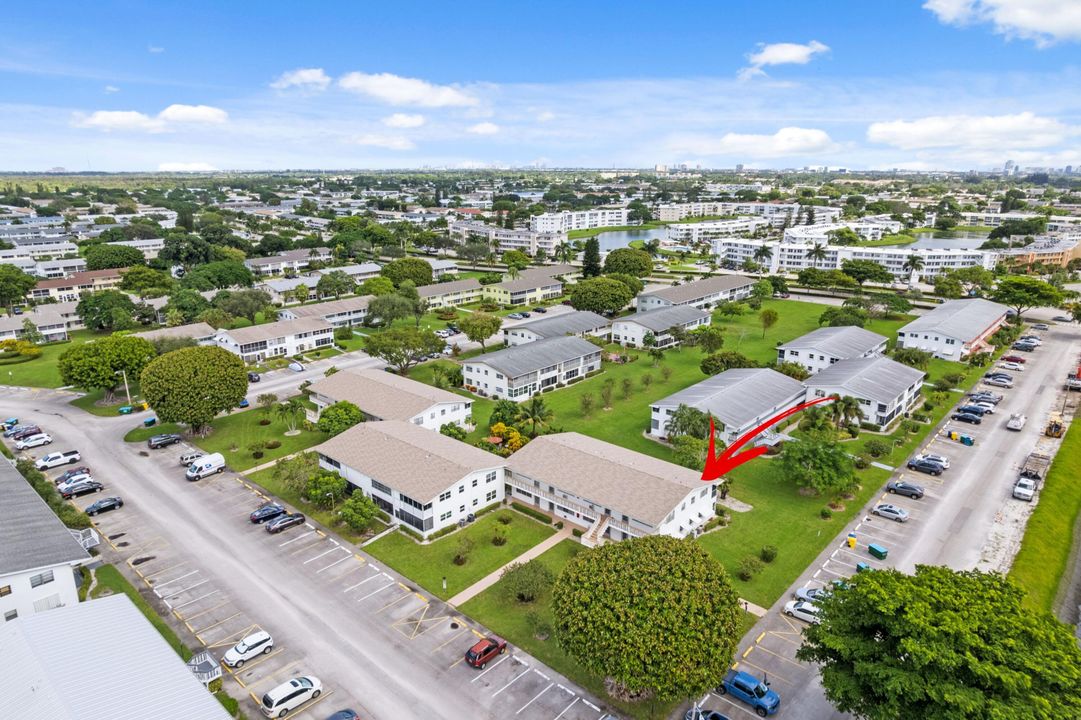 待售: $65,000 (1 贝兹, 1 浴室, 792 平方英尺)