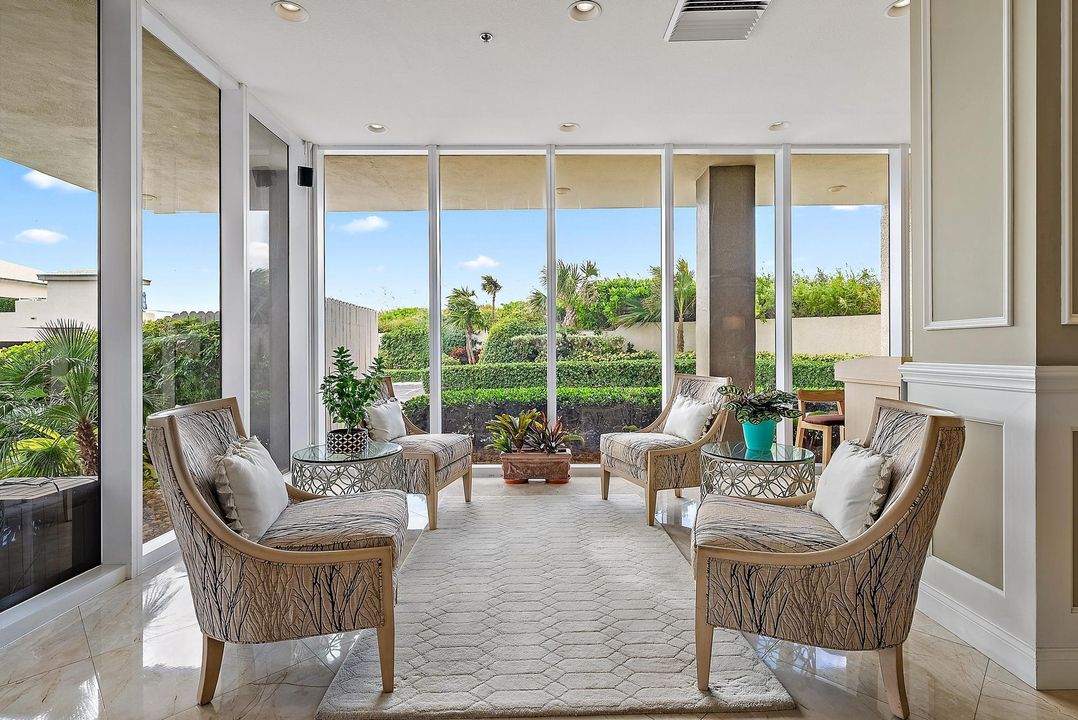 For Sale: $1,200,000 (2 beds, 2 baths, 1435 Square Feet)