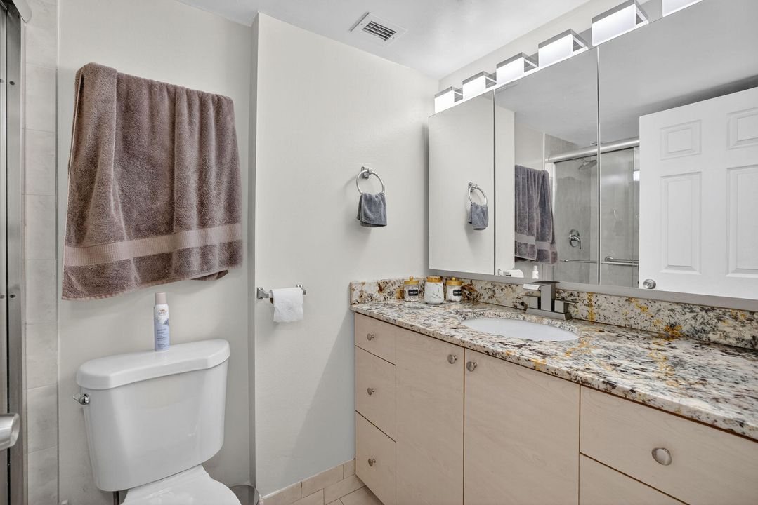 For Sale: $249,000 (2 beds, 2 baths, 1605 Square Feet)