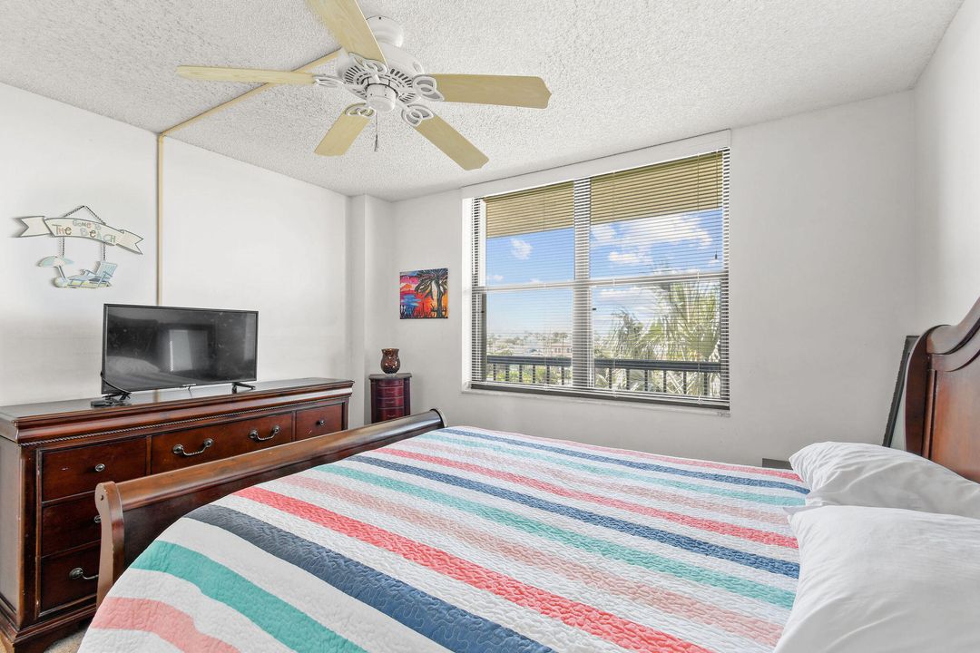 En Venta: $355,000 (2 camas, 2 baños, 1023 Pies cuadrados)