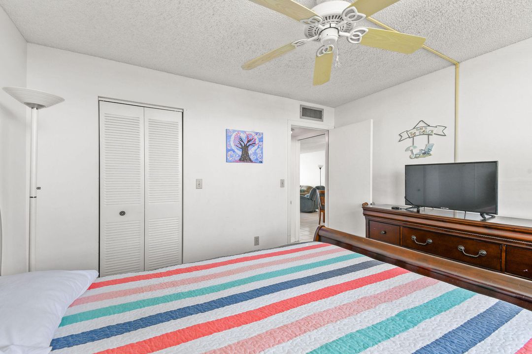 En Venta: $355,000 (2 camas, 2 baños, 1023 Pies cuadrados)