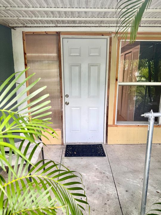 Recientemente alquilado: $1,200 (1 camas, 1 baños, 356 Pies cuadrados)