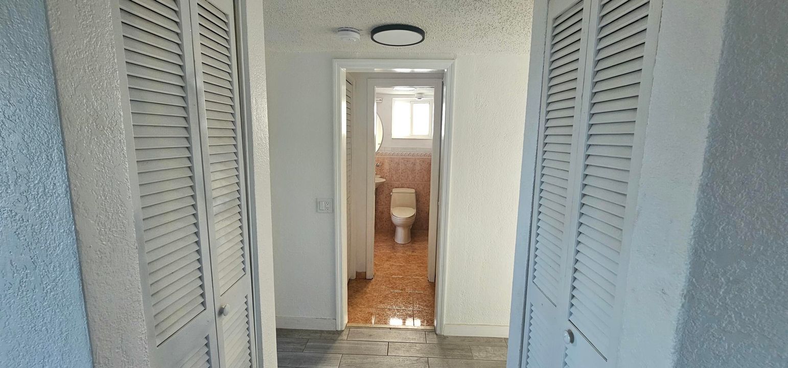 出租: $2,200 (2 贝兹, 1 浴室, 790 平方英尺)