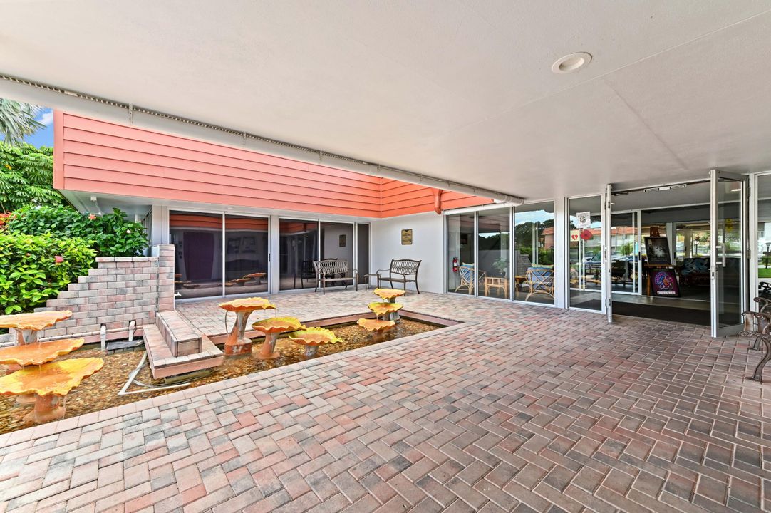 待售: $169,900 (2 贝兹, 2 浴室, 1089 平方英尺)