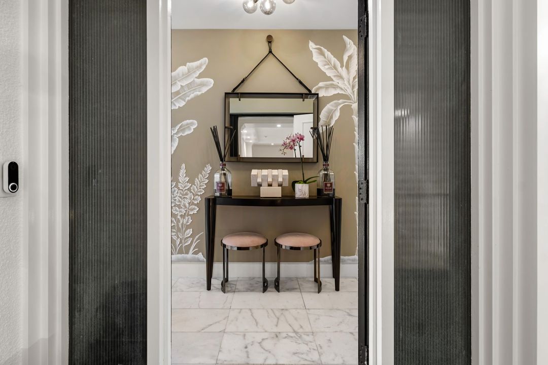 For Sale: $2,695,000 (2 beds, 2 baths, 1949 Square Feet)