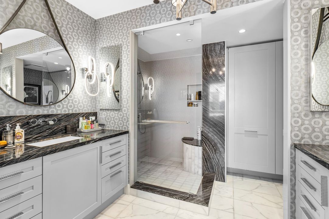 For Sale: $2,695,000 (2 beds, 2 baths, 1949 Square Feet)