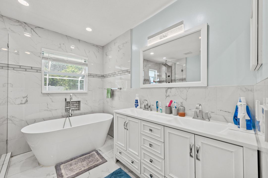 Active With Contract: $520,000 (3 beds, 2 baths, 2024 Square Feet)