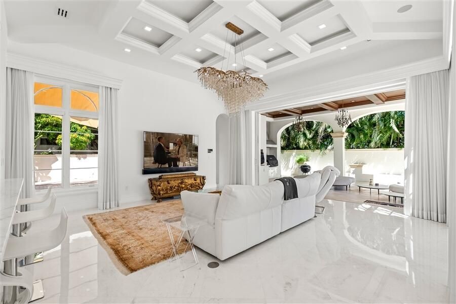 待售: $12,499,000 (5 贝兹, 4 浴室, 6490 平方英尺)