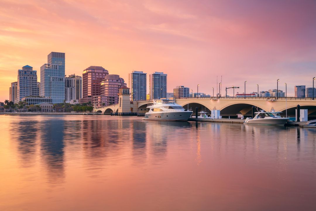 待售: $65,000 (1 贝兹, 1 浴室, 792 平方英尺)