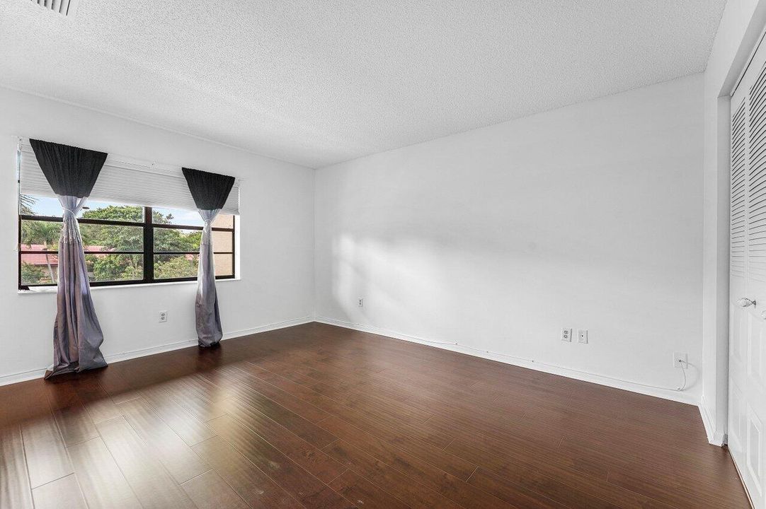 For Rent: $3,000 (2 beds, 2 baths, 1540 Square Feet)