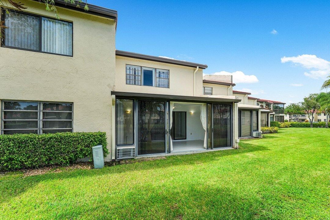 For Rent: $3,000 (2 beds, 2 baths, 1540 Square Feet)